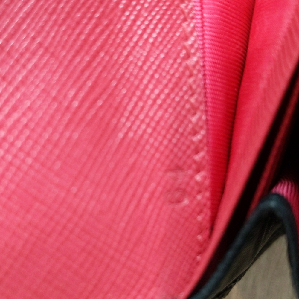 Prada wallet - Picture 14 of 16